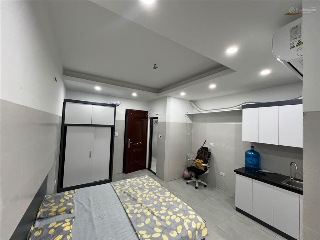 Chính chủ cho thuê nhà trọ ngõ 82 phố kiều mai  phúc diễn, dt 25m2 giá 3,9tr/th,  0988 122 ***