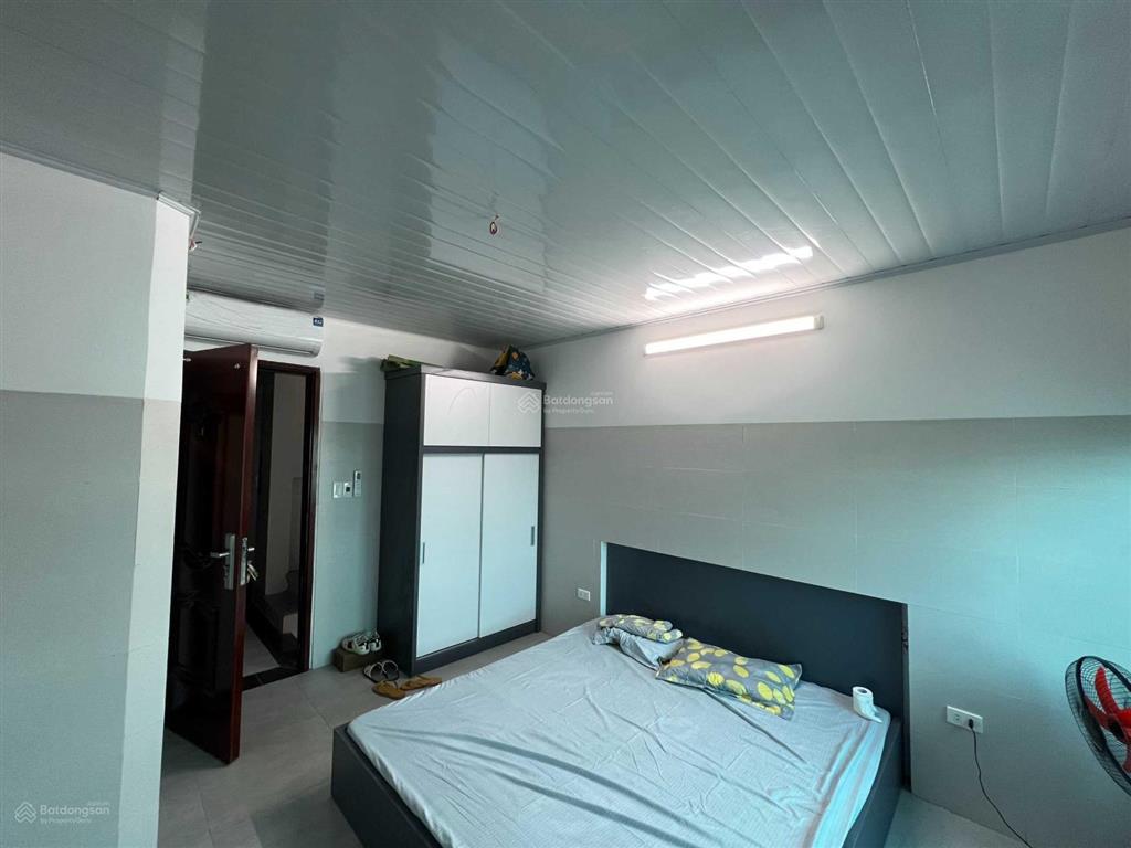 Chính chủ cho thuê nhà trọ ngõ 82 phố kiều mai  phúc diễn, dt 25m2 giá 3,9tr/th,  0988 122 ***