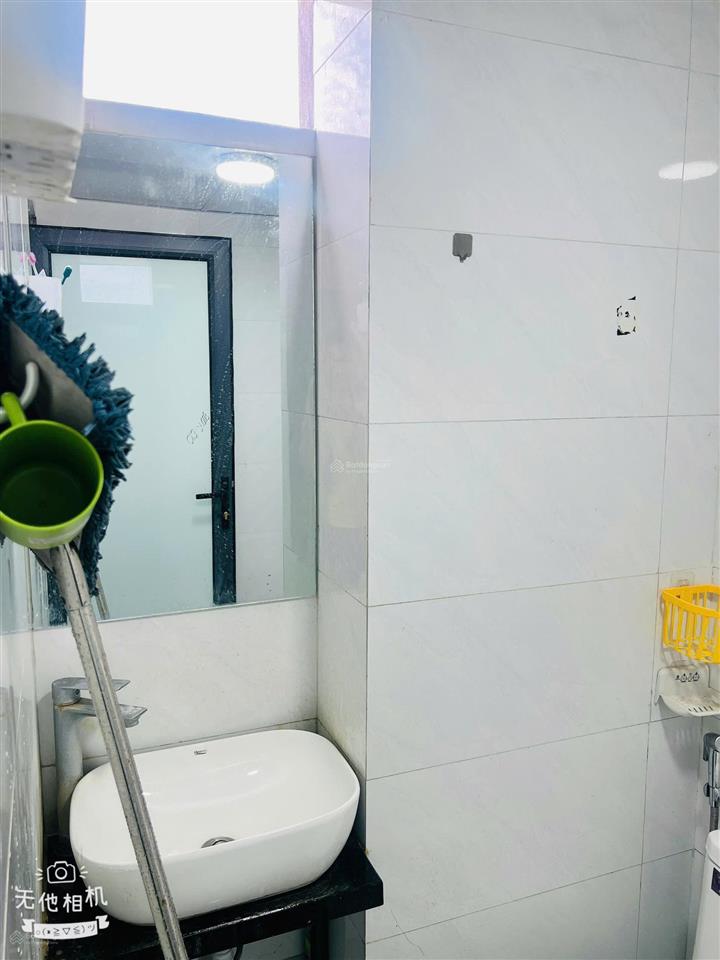 Tôi cc cho thuê căn hộ 25m2 giá 6 triệu/phòng nhà ngõ 132 cầu giấy,  0988 122 ***