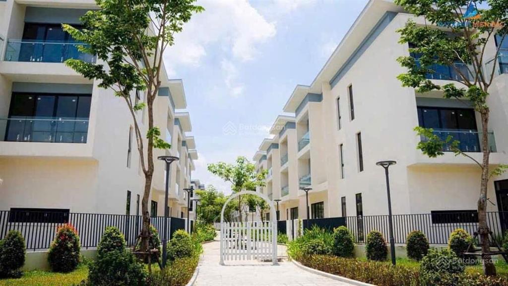 Cắt lỗ sâu biệt thự an quý villa kđt dương nội , dt207 m2 hướng đn, giá 39,5 tỷ.  0931 133 ***