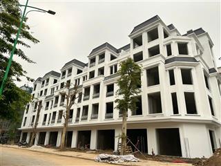 Gấp bán gấp căn liền kề 100m2 tại dự án green little town cổ bi. giá rẻ hơn thị trường 2 tỷ