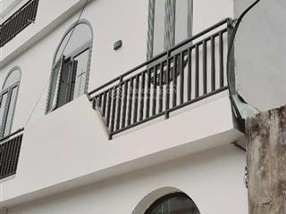 Bán nhà thị trấn kim bài 3 tầng giá hơn 2 tỷ