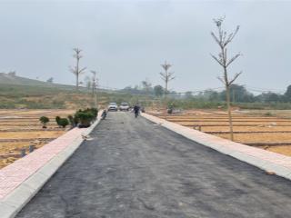 Tôi bán lô đất xuất ngoại giao giá chỉ 2,4 tỷ/100m2 lô thường và lô góc sát ql21 đường to 6  8m