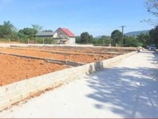 Tôi cần bán lô đất tổng 450m2 mt11m đất ở đô thị ngay quốc lộ đất thị trấn giá bán nhanh 850tr/2 lô