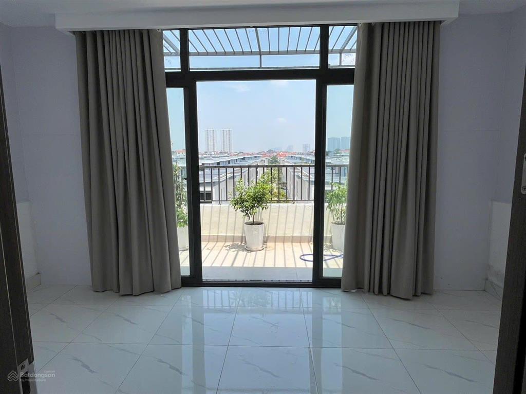 Bán gấp liền kề an hưng  dương nội 83m2, mt 5m, 5 tầng, sát hồ, giá 21.5 tỷ