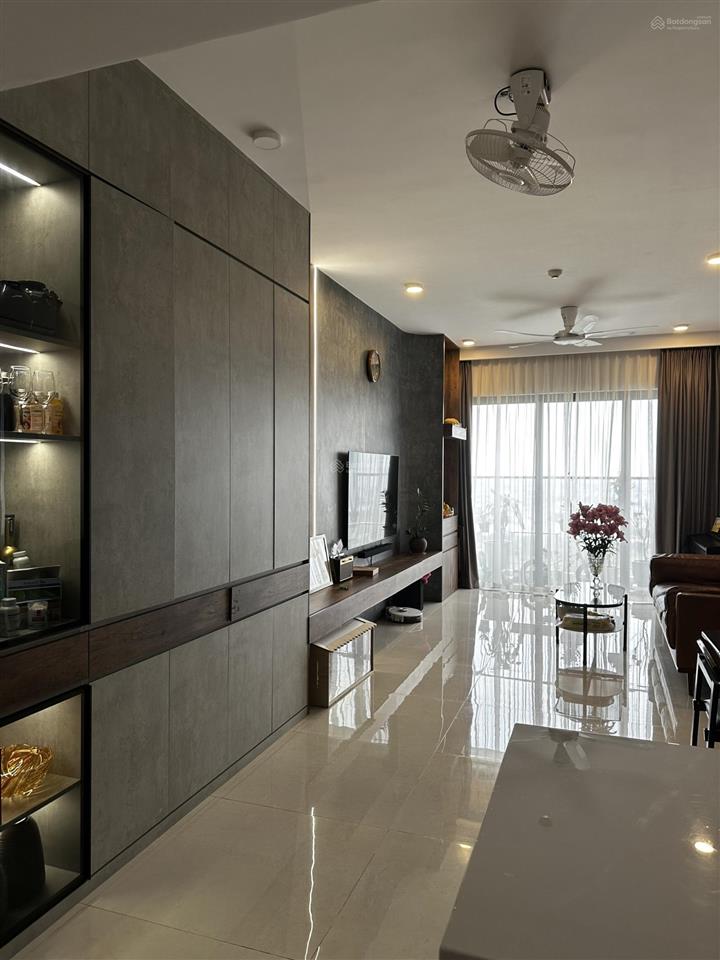 Bán căn 2pn diện tích 82m full nội thất tại chung cư park kiara  giá 8,3 tỷ