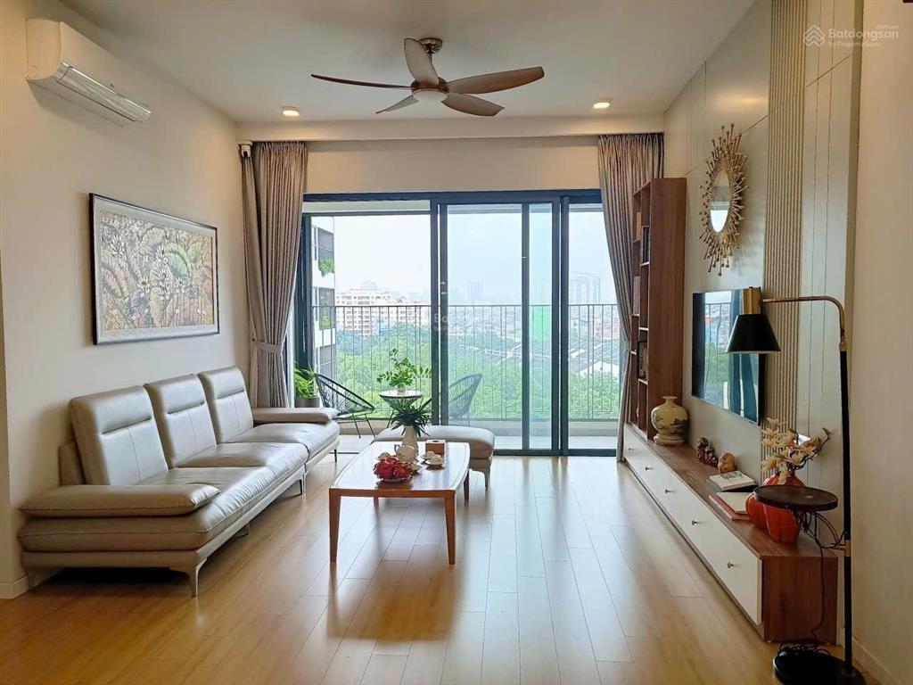 Bán căn 3pn 109m full nội thất ban công đông bắc view bể bơi giá 9.7 tỷ