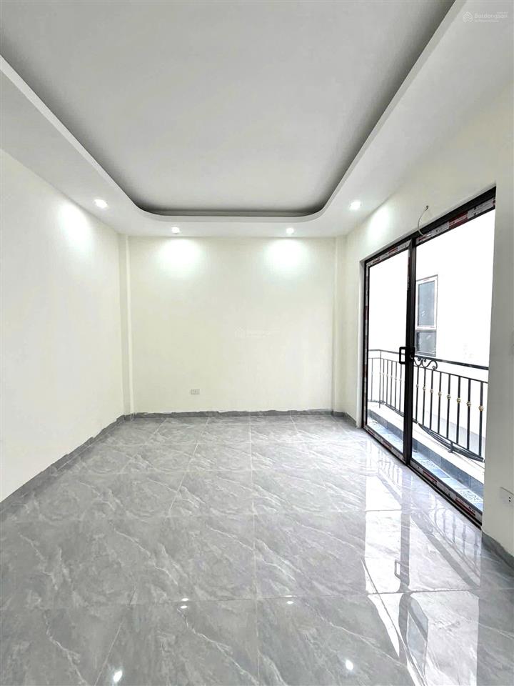 Chính chủ cần bán nhà 3.2 tỷ ở biên giang, hà đông cách ô tô đỗ 10m.  0906 204 ***