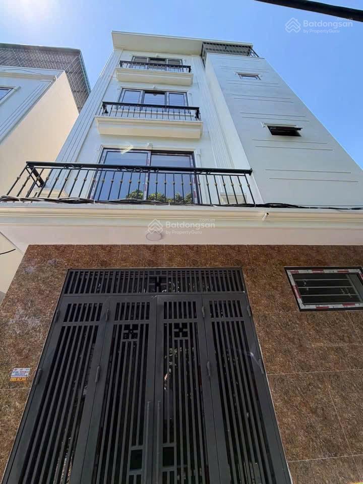 Chính chủ cần bán nhà 3.2 tỷ ở biên giang, hà đông cách ô tô đỗ 10m.  0906 204 ***