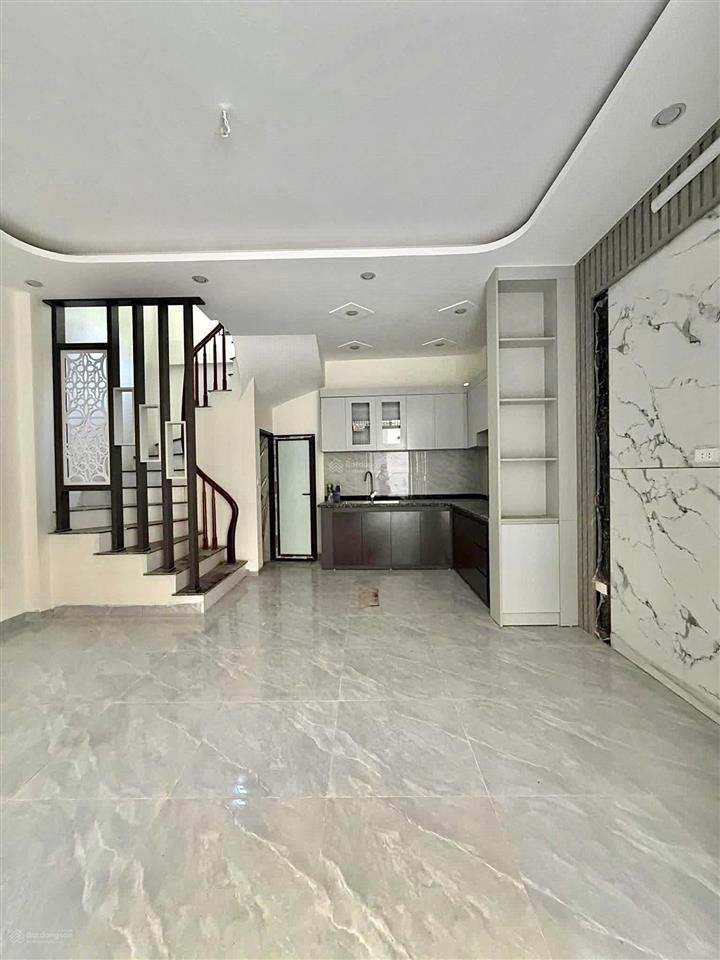 Chính chủ cần bán nhà 3.2 tỷ ở biên giang, hà đông cách ô tô đỗ 10m.  0906 204 ***