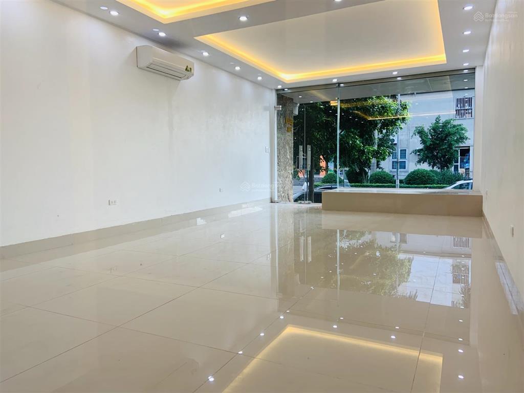 Cho thuê nhà liền kề, phù hợp kinh doanh, văn phòng, 67,5m2, nhà mới đẹp, kiến hưng