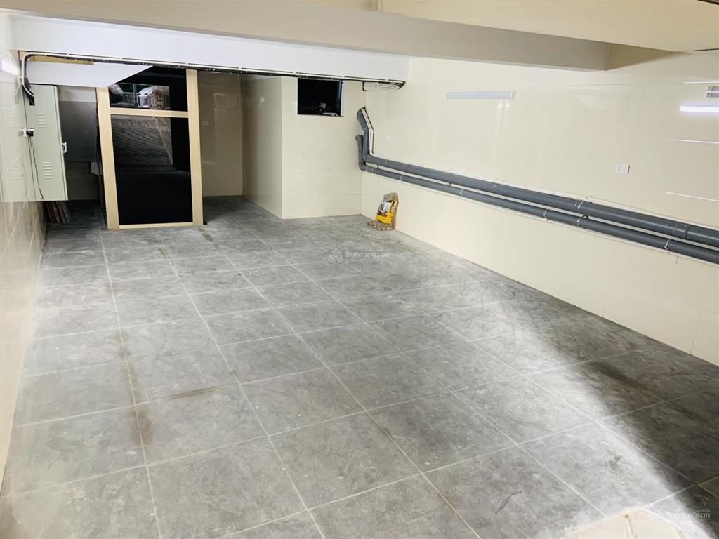 Cho thuê nhà liền kề, phù hợp kinh doanh, văn phòng, 67,5m2, nhà mới đẹp, kiến hưng