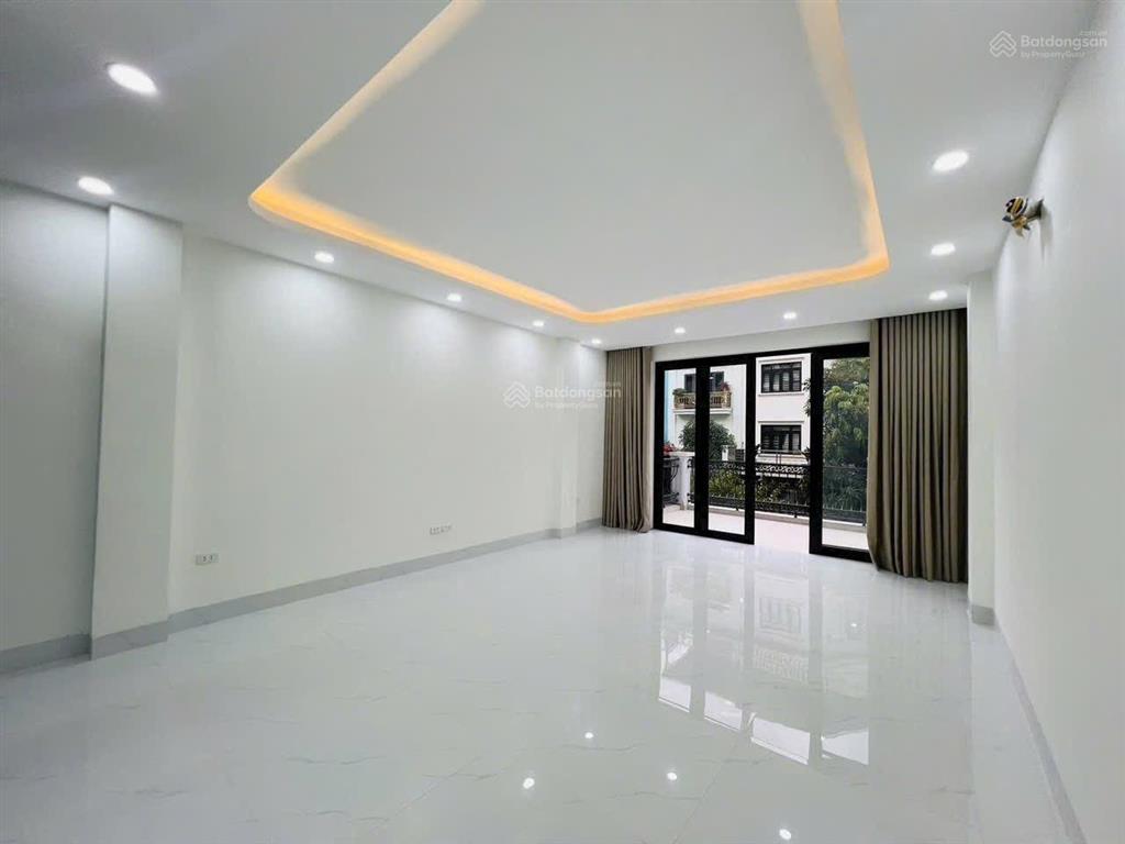 Chị chủ hạ hơn 3 tỷ tt4 văn phú 90m2 đầu đường 24m vị trí đẹp, ở và kinh doanh và đầu tư giá 20 tỷ