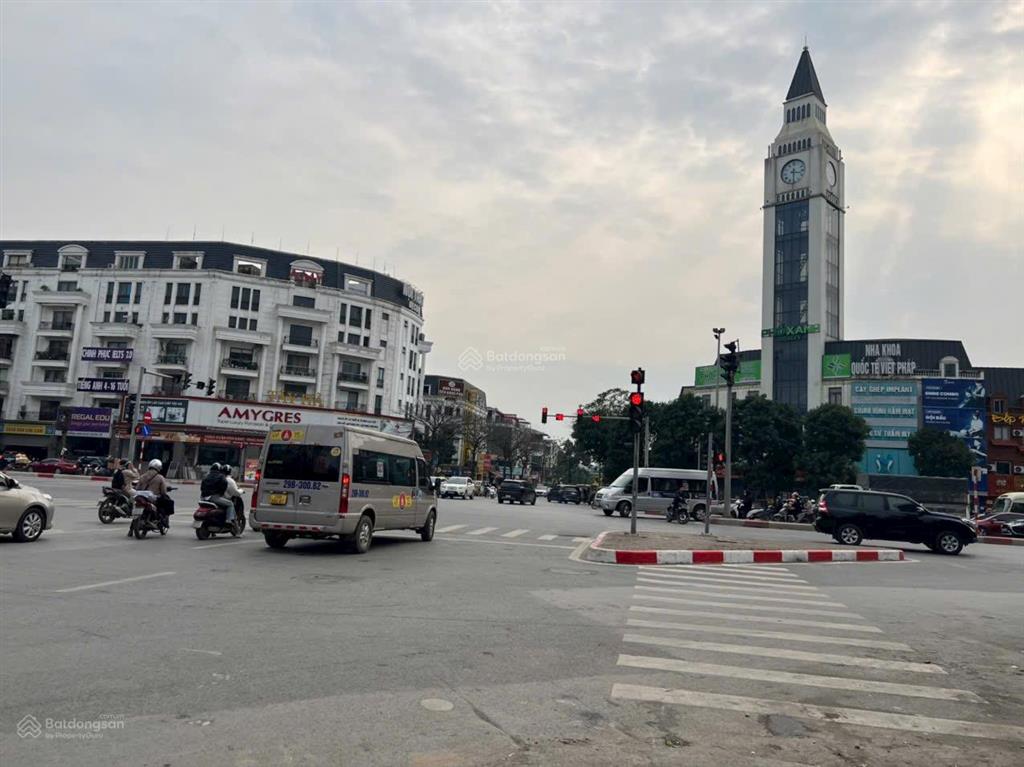 Chính chủ tt20 đtm văn phú, hà đông. vị trí đẹp nhất gần v5,v6 chung cư, gần ra công viên 365.