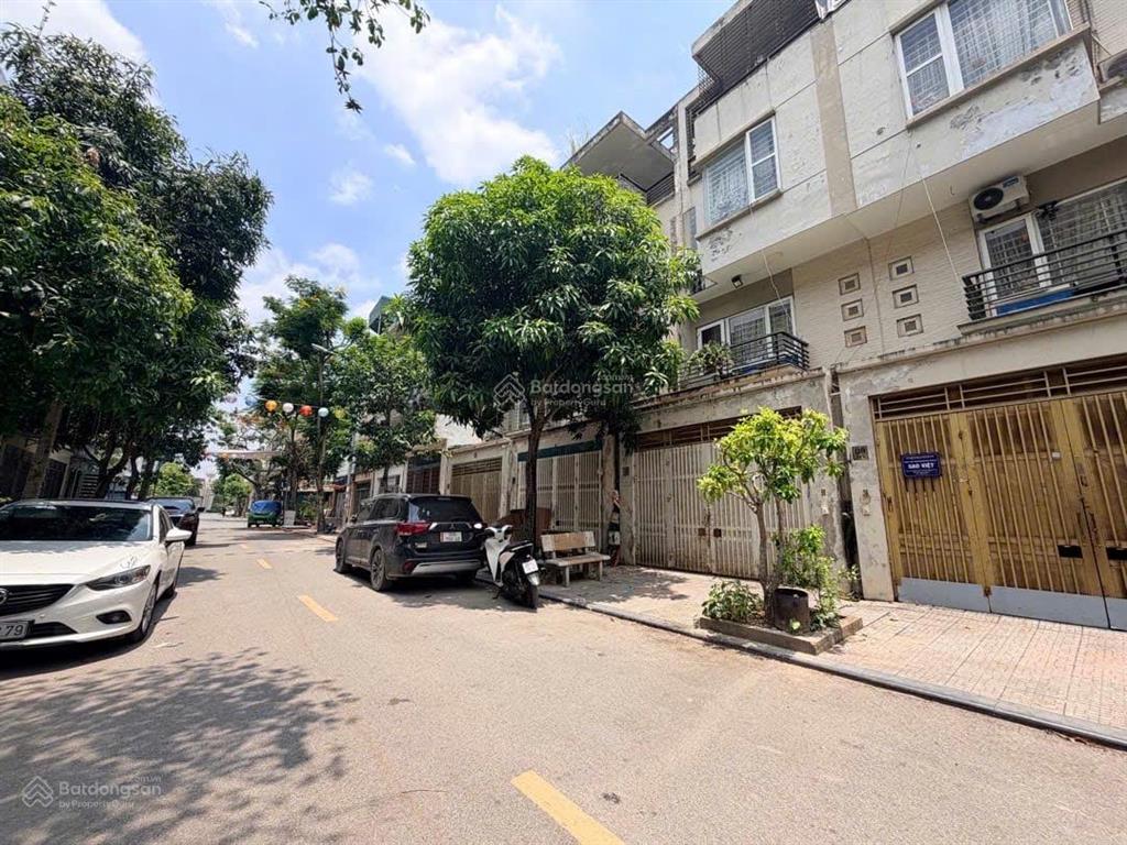 Siêu rẻ  lk văn phú dt 90m đẹp gần trường meri cury, công viên 365 hoàn thiện giá nhỉnh 17 tỷ