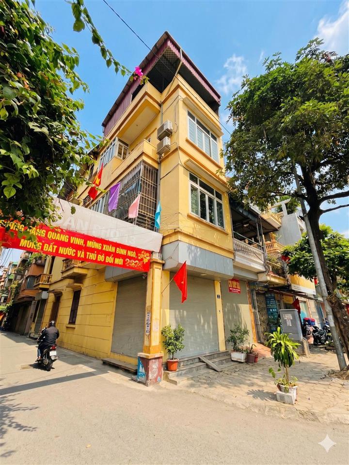 Cho thuê nhà căn góc 82 ngô quyền hà đông, 35m2, nhà 3 tầng, kinh doanh tốt