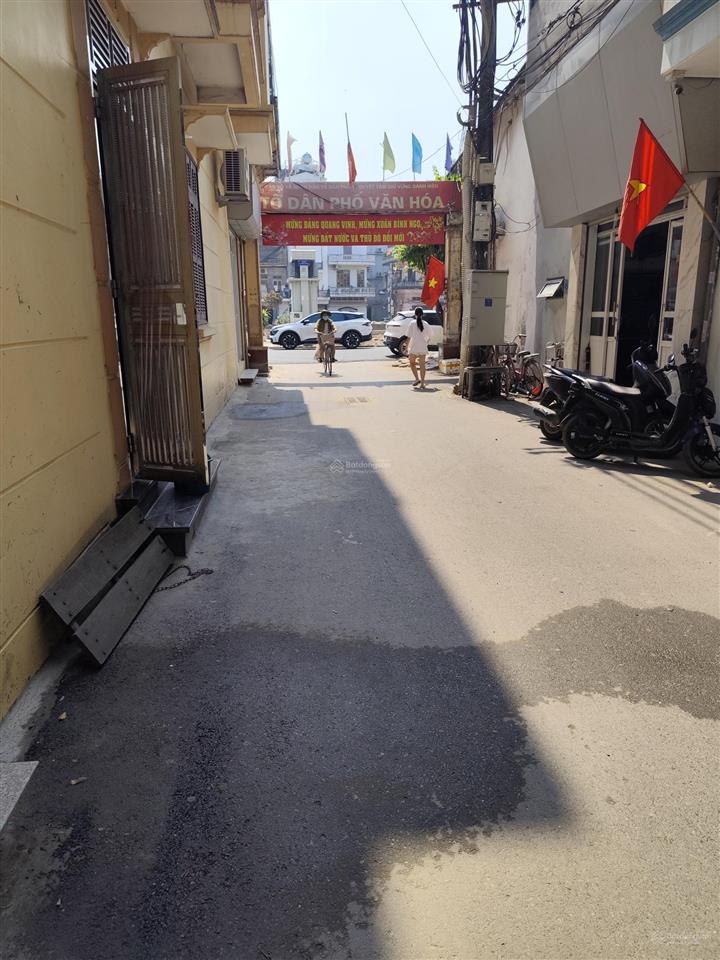 Chính chủ cho thuê nhà nguyên căn 55 m2, số 12/b4 ngõ 8 ngô quyền, hà đông, 11tr