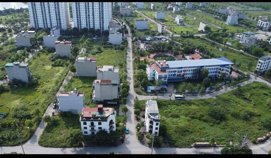 Liền kề góc hướng đn kđt thanh hà, giá sốc