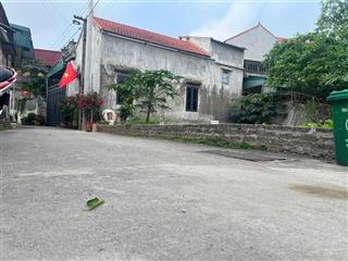 Chủ gửi bán lô đất 40m chợ bóng, phượng dực, hà nội, ngõ ô tô mặt tiền 4m, sổ đỏ  0969 438 ***