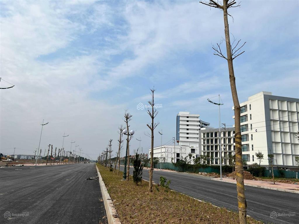 Chính chủ bán lô đất dịch vụ xã an thượng, hoài đức, hà nội đối diện trường học viện chính sách