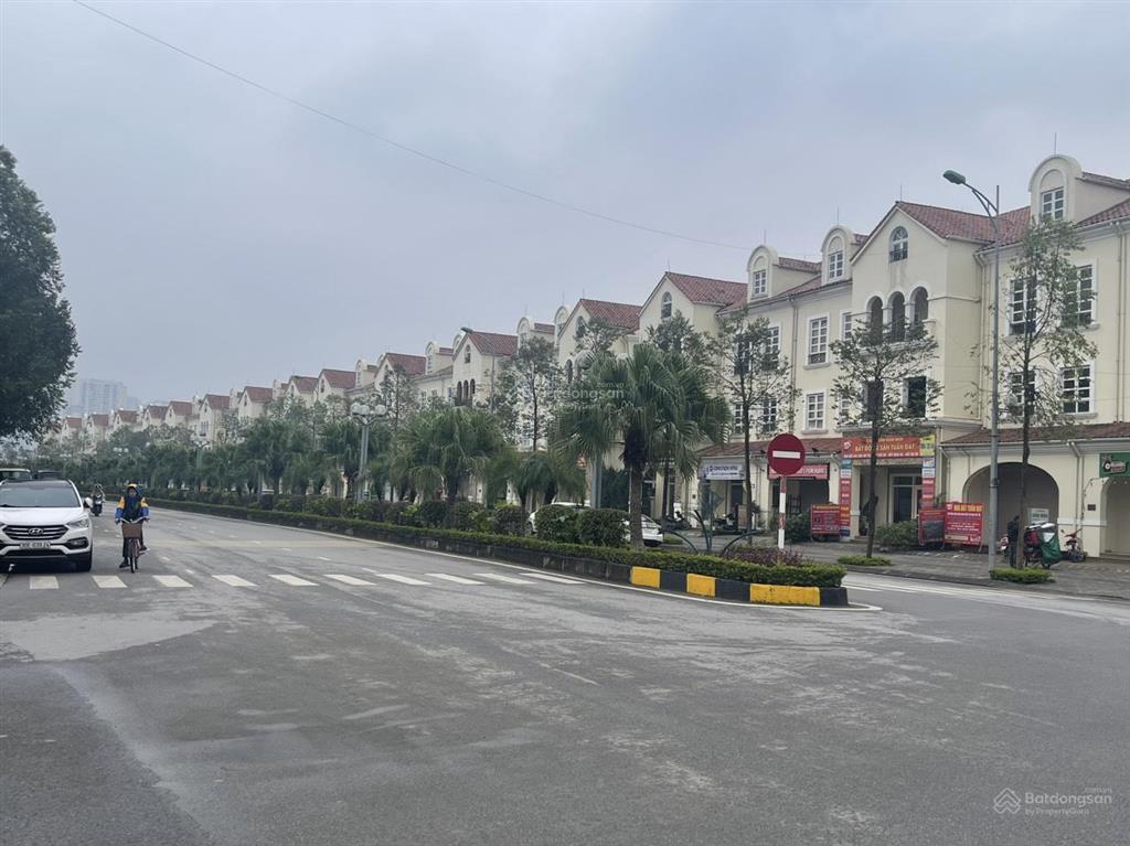 Chính chủ cần bán đất dịch vụ xã an khánh, huyện hoài đức, hà nội.  0904 126 ***
