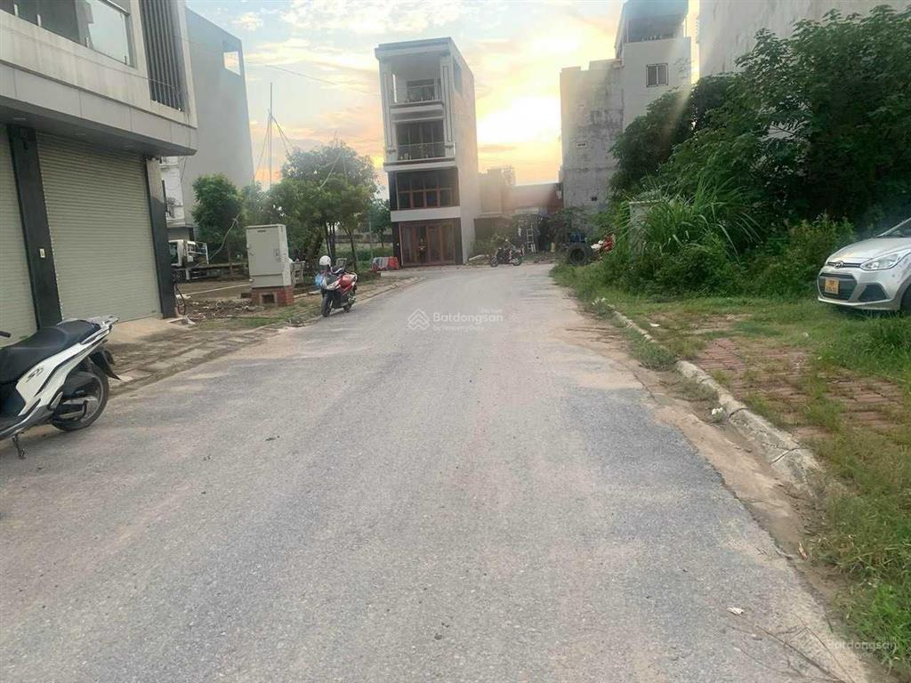 Bán 60m2 đất đấu giá xã lại yên, hoài đức, hà nội. giá 60 triệu/m2