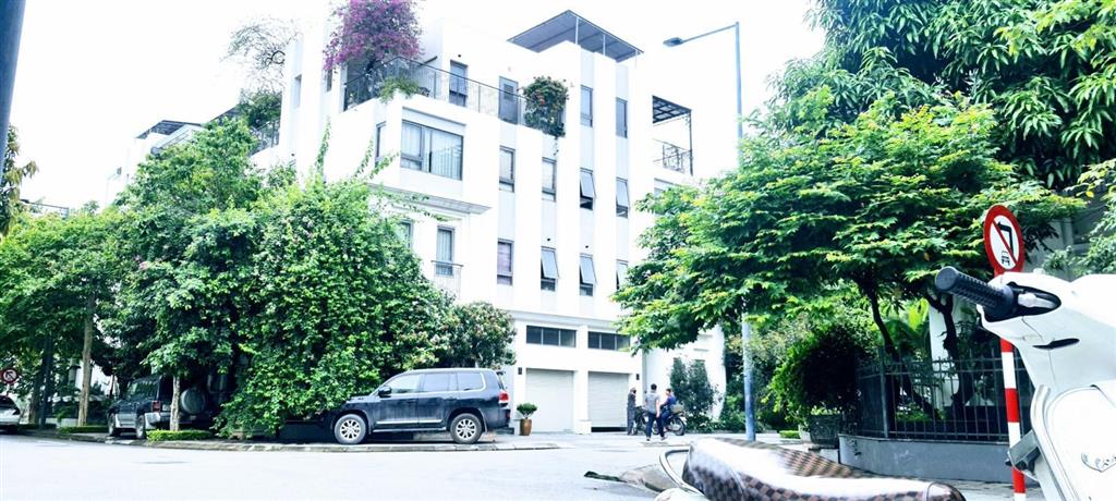 59 tỷ biệt thự 160m2 * 4 tầng siêu vip, mặt tiền 10m, khu compound của dự án the manor central park