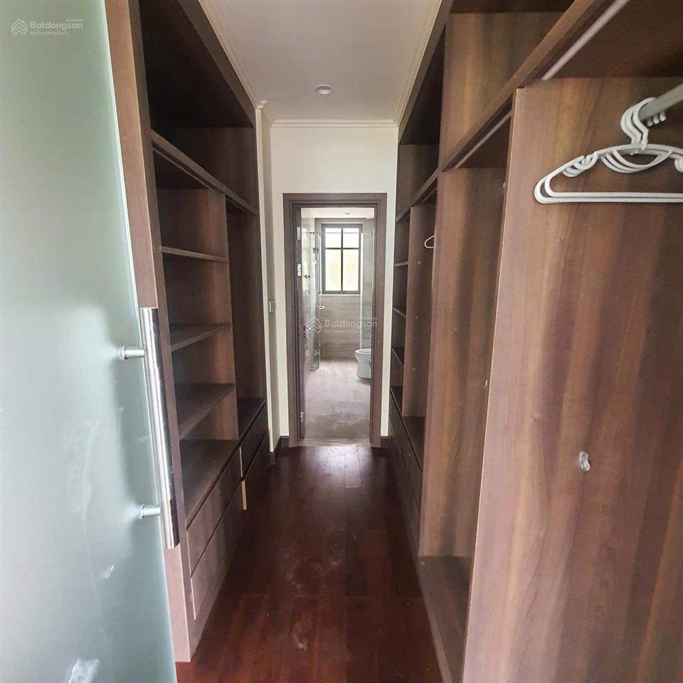 Mới nhất. liền kề 75m2, giá 25.5 đến 32 tỷ. 99m2 giá 37 đến 41 tỷ. biệt thự 160m2, 200m2 từ 58 tỷ