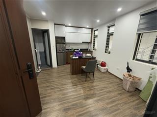 Cho thuê căn hộ full đồ, thang máy bếp khách riêng biệt, nhận nhà ngay.  0913 034 ***