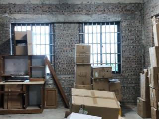 Cho thuê kho có thang hàng giá 10triệu/ tháng tại kđt geleximco hà đông