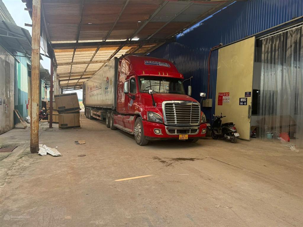 Cho thuê kho 300m có vat tại an khánh, container đỗ cửa.  0913 034 ***