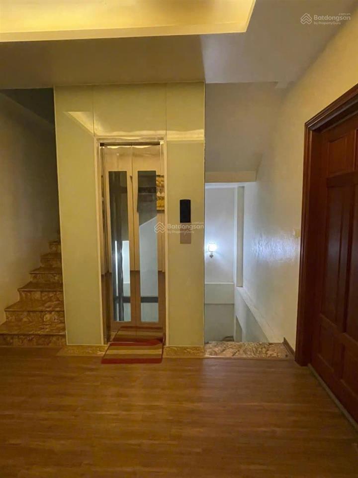 Cho thuê nguyên căn có thang máy full đồ kđt geleximco 35 triệu.  0913 034 ***
