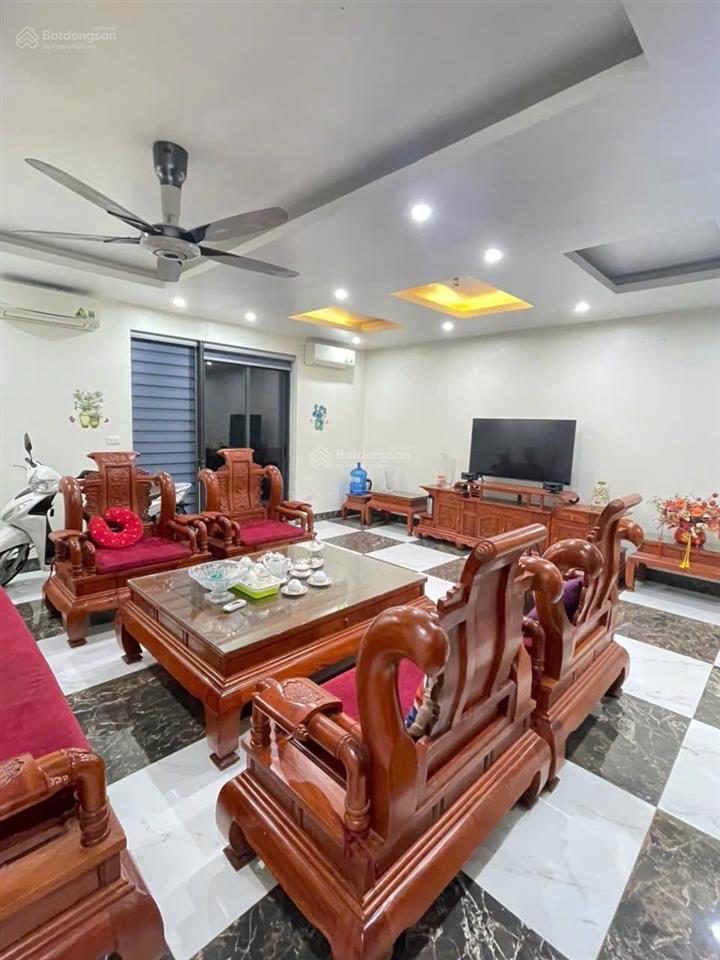 Cho thuê biệt thự hoàn thiện thang máy 35 triệu kđt geleximco  lê trọng tấn hà đông 0913 034 ***
