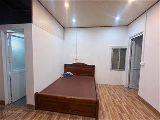 Cho thuê nhà 2 tầng 3 phòng ngủ 6 triệu tại dương nội hà đông.  0913 034 ***