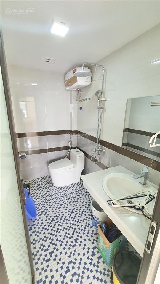 Cho thuê nhà riêng ngõ 192 yên duyên  30m x 4,5 tầng  3 phòng ngủ  giá chỉ 9,5 triệu/tháng