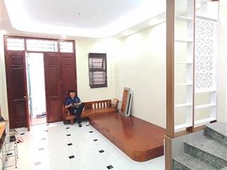 Cho thuê nhà riêng ngõ 192 yên duyên  30m x 4,5 tầng  3 phòng ngủ  giá chỉ 9,5 triệu/tháng