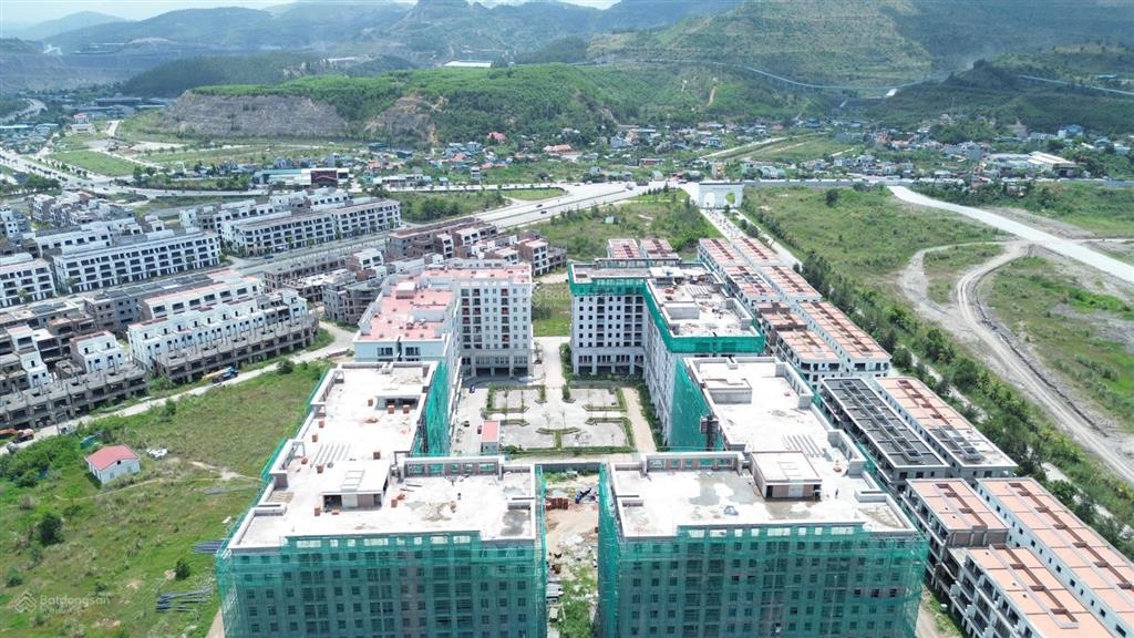 Chính chủ bán căn hộ góc cao cấp dự án premier parc (hausman residences) mặt đường lê quang đạo