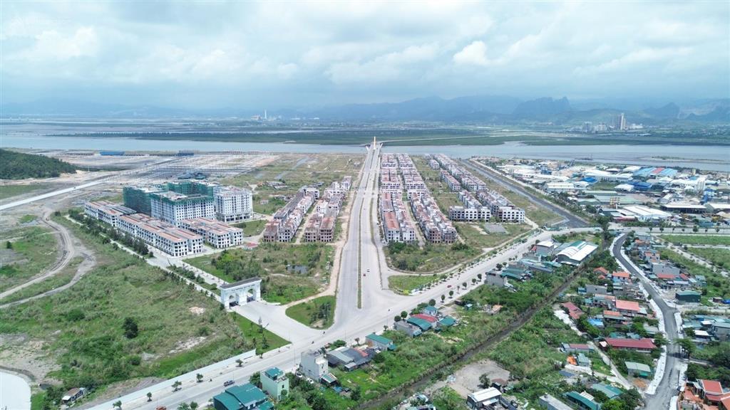 Chính chủ bán căn hộ góc cao cấp dự án premier parc (hausman residences) mặt đường lê quang đạo