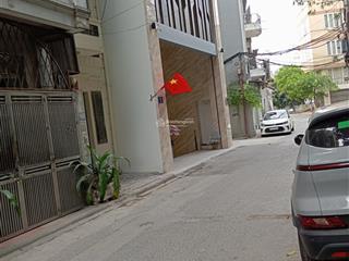 Cho thuê gấp nhà riêng 50m2, 19 triệu vnd, 5pn, 4wc tại lê trọng tấn, nhà có gara ô tô 19 triệu