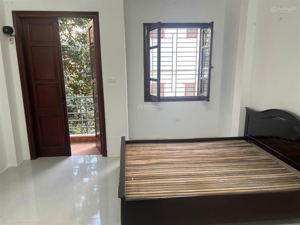 Cho thuê gấp nhà riêng 50m2, 19 triệu vnd, 5pn, 4wc tại lê trọng tấn, nhà có gara ô tô 19 triệu