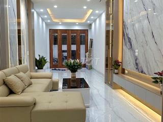 Nhà Ngõ 42/133 Thịnh Liệt, Giáp Nhị. MB45m2*5T Thang Máy, ô tô đỗ cửa.