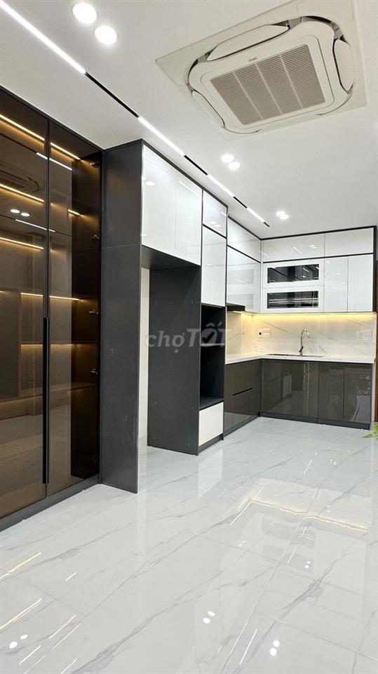 Nhà Ngõ 42/133 Thịnh Liệt, Giáp Nhị. MB45m2*5T Thang Máy, ô tô đỗ cửa.