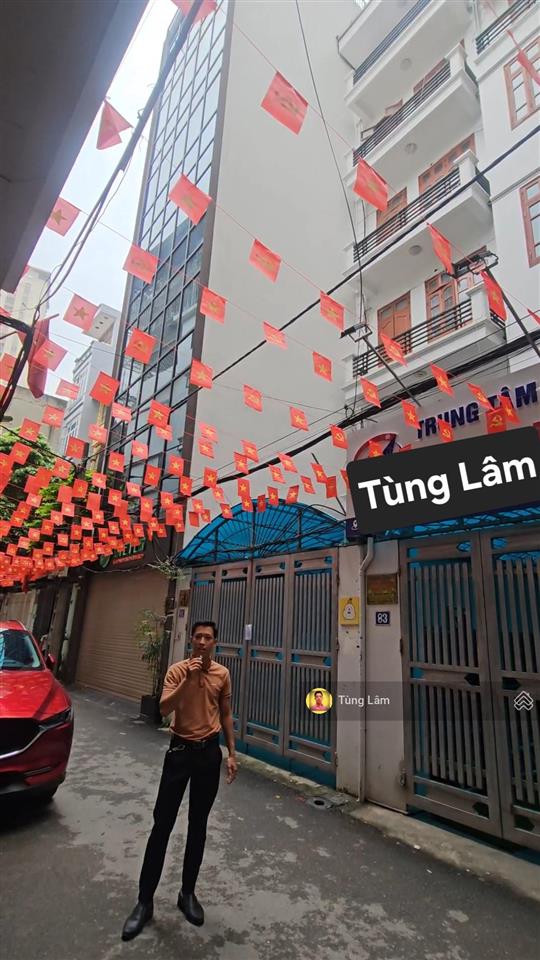 Ảnh thật  sát đại sứ quán mỹ  trung kính to. dt 105m2  giá 33,8 tỷ  ngang 4,7m vuông phân lô