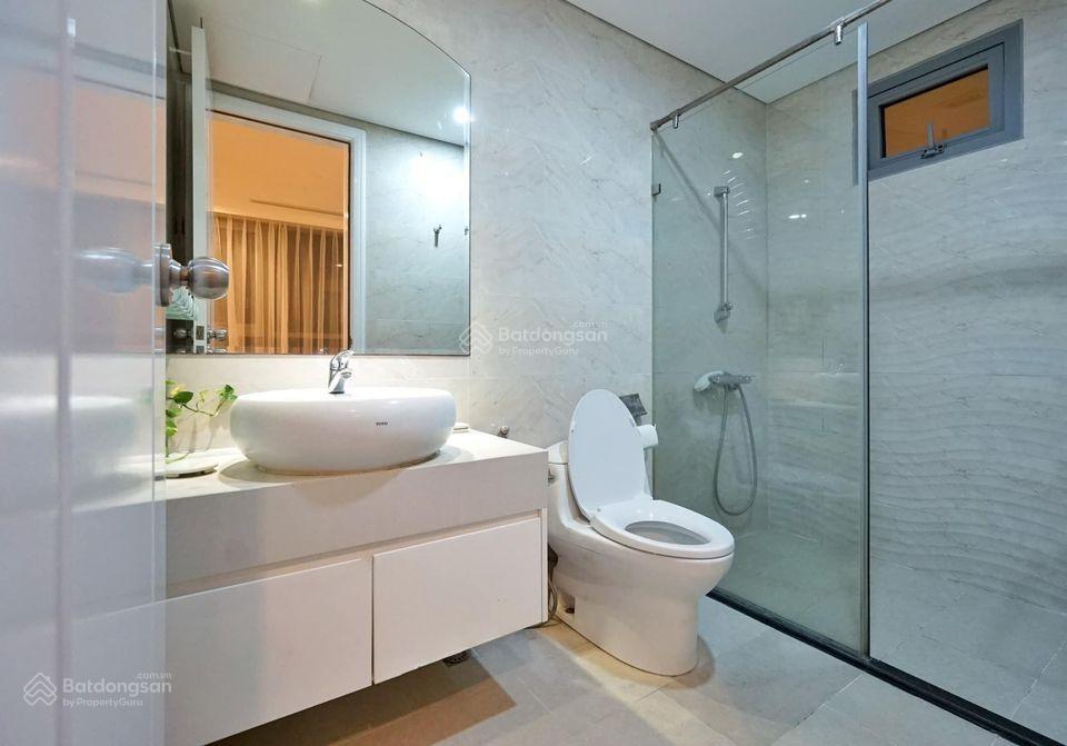 Bán nhanh căn 3pn hướng đông nam tại park hill times city giá chỉ 12,5 tỷ  đủ đồ.  0978 468 ***