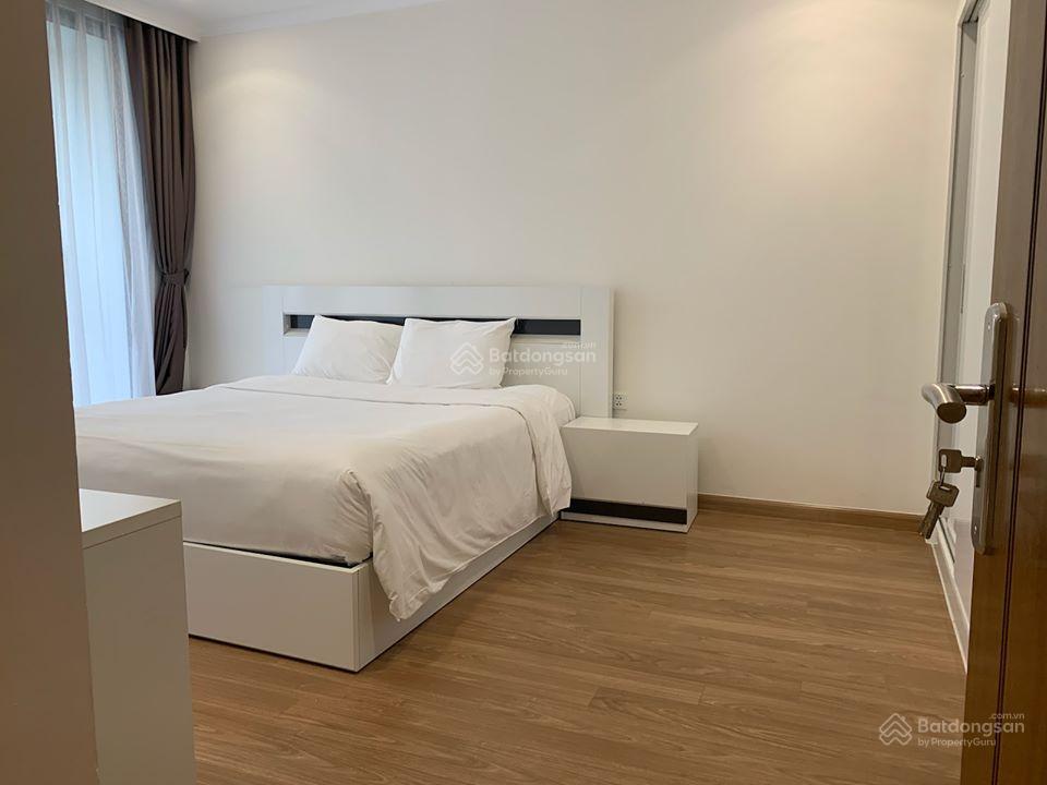Bán nhanh căn 3pn hướng đông nam tại park hill times city giá chỉ 12,5 tỷ  đủ đồ.  0978 468 ***