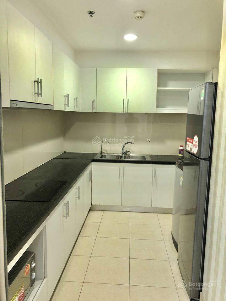 Bán gấp căn 2 ngủ hướng nam giá rẻ nhất tại park hill times city giá 7.5 tỷ.  0978 468 ***