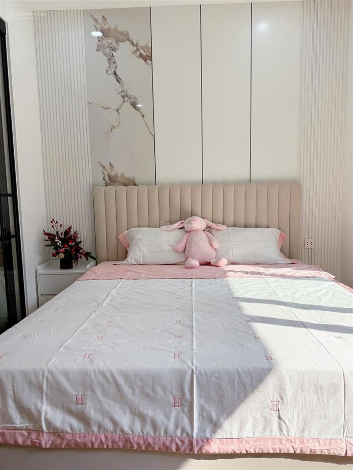 Rẻ nhất thị trường căn 1 ngủ view nhạc nước tại times city giá chỉ 5tỷ.  0978 468 ***