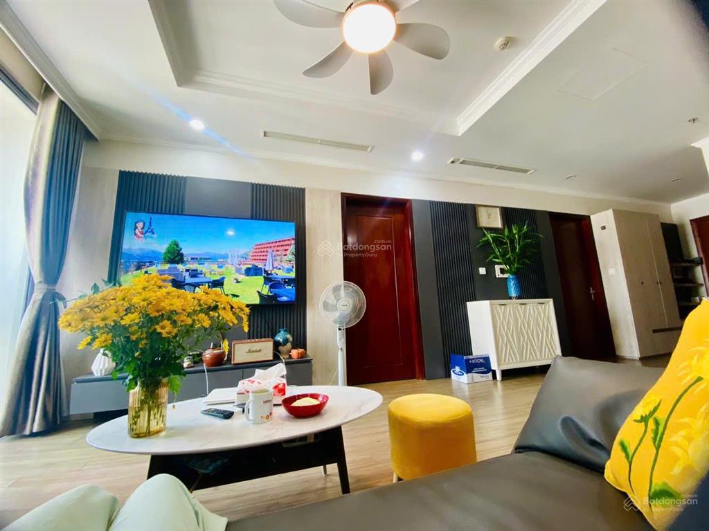 Bán căn 3 ngủ, view quảng trường tại park hill times city giá chỉ 11,7 tỷ có đồ.  0978 468 ***