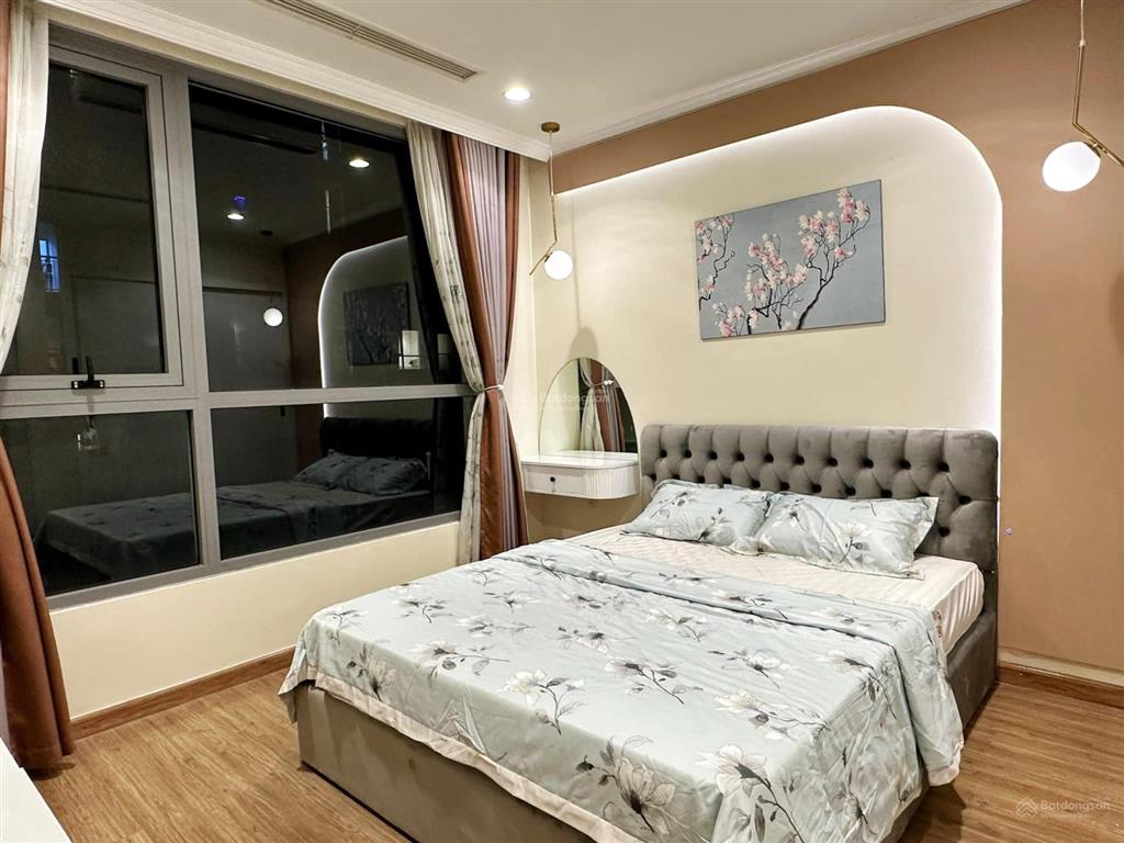 Bán căn 3 ngủ, view quảng trường tại park hill times city giá chỉ 11,7 tỷ có đồ.  0978 468 ***