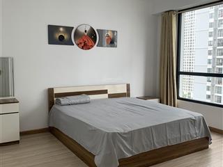 Bán nhanh căn 2 ngủ tầng trung có slot oto tại times city giá chỉ 7,4 tỷ đủ đồ.  0978 468 ***